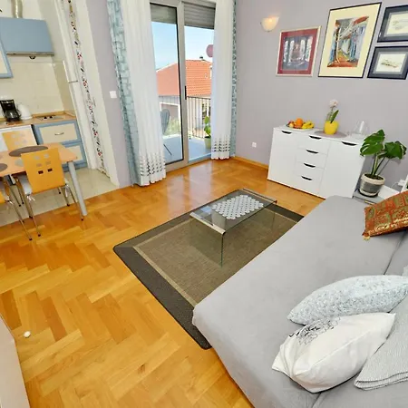 Nadica Apartment Kozino